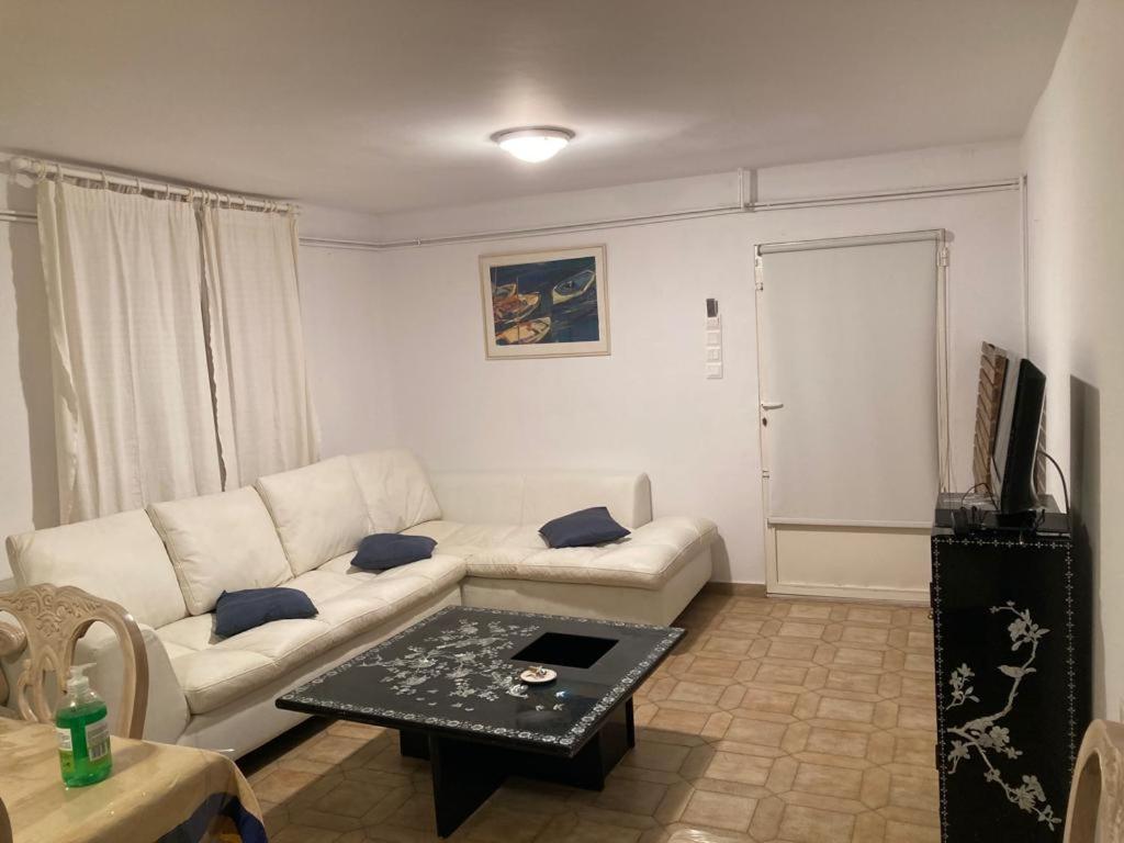 Lenia'S 1 Apartment Artemida  Exterior photo